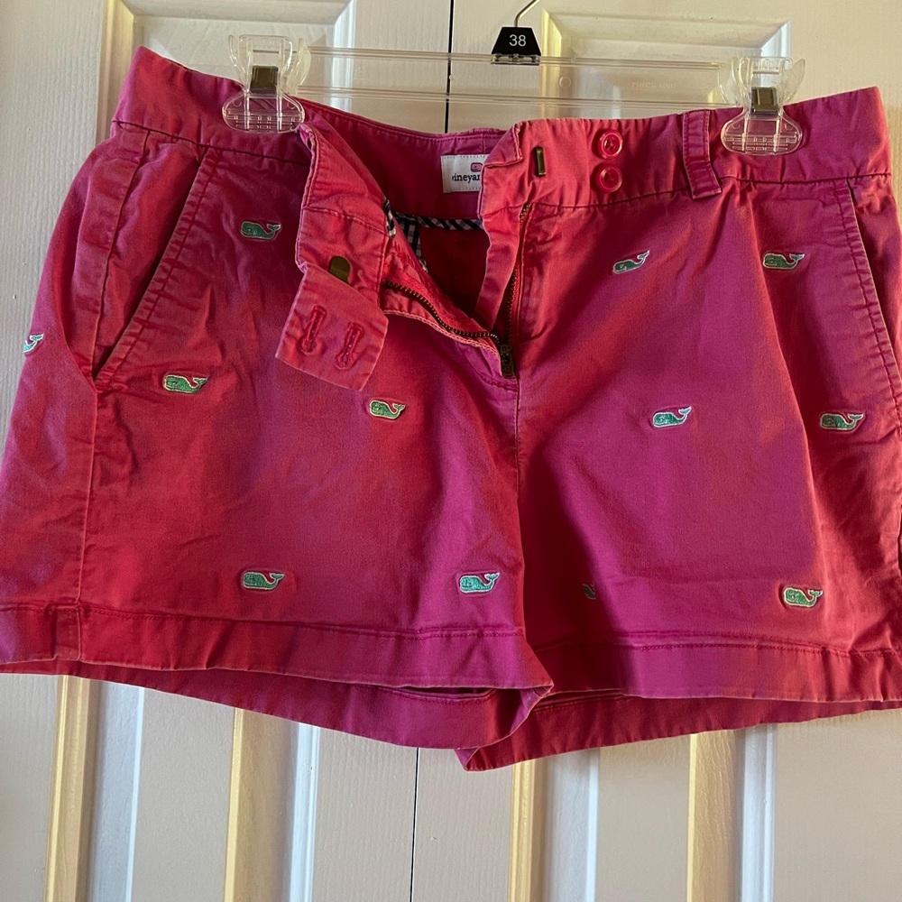 Pink Embroidered Vineyard a vines shorts